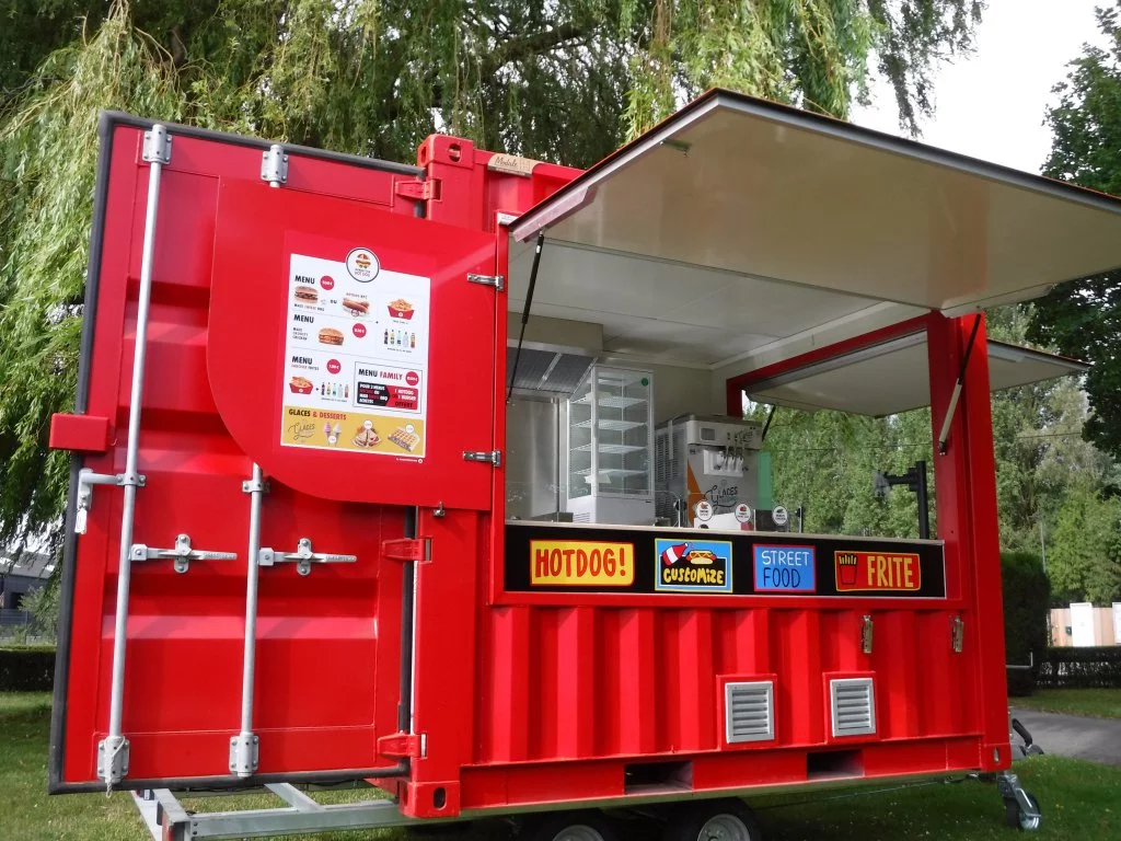 Un container snack 10 pieds pour La Friterie Sam à Roubaix
